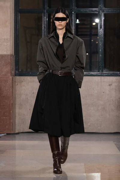Look 35